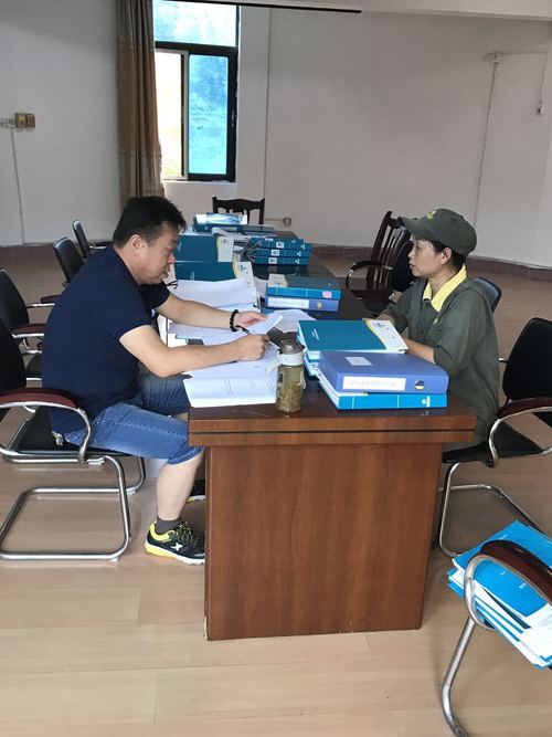 朱桂霞：永安分公司組織開展安全生產(chǎn)標準化內(nèi)部考評工作1.jpg