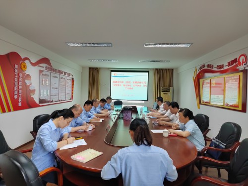格式工廠永安雙華公司鄧焱珍：省機電控股公司黨委委員、副總經(jīng)理到永安雙華公司開展“深學爭優(yōu)、敢為爭先、實干爭效”行動工作調(diào)�?.jpg