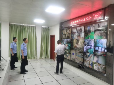 格式工廠龍巖分公司+丁海峰+龍巖市公安局治安支隊(duì)到龍巖分公司開展安全檢查.jpg